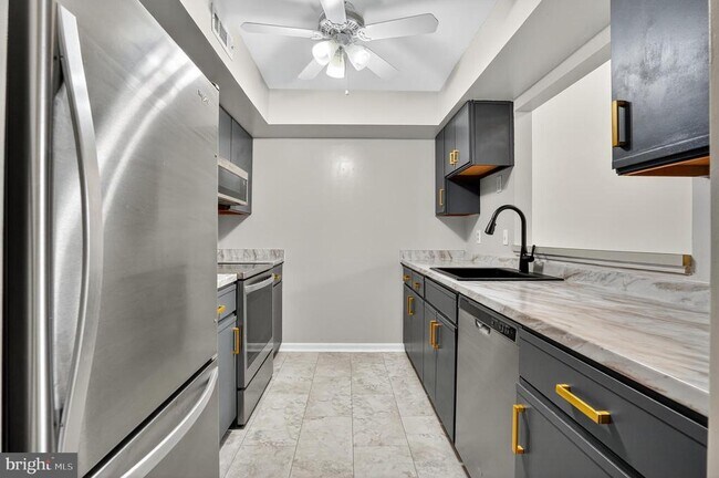 Building Photo - 5812 Orchard Hill Ct