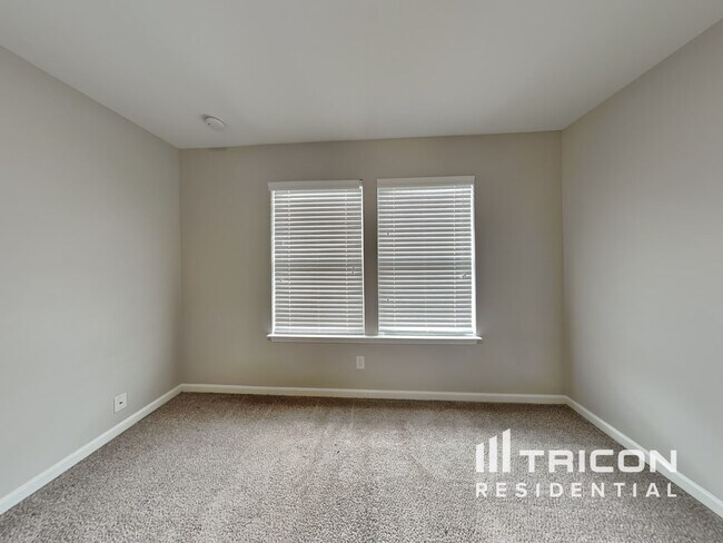 Building Photo - 133 Aiden Farm Ct