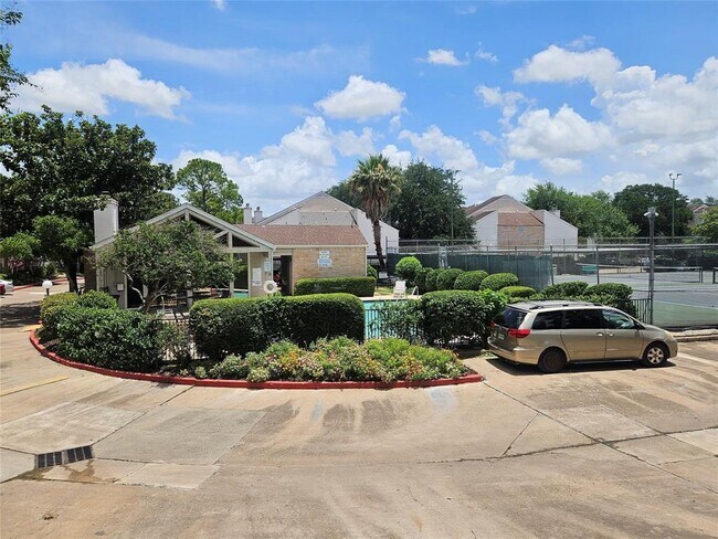 Building Photo - 7950 N Stadium Dr