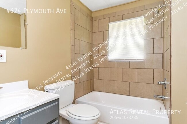 Building Photo - 4624 Plymouth Ave