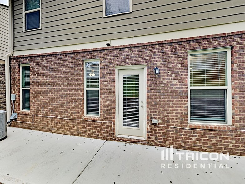Building Photo - 348 Rankin Cir