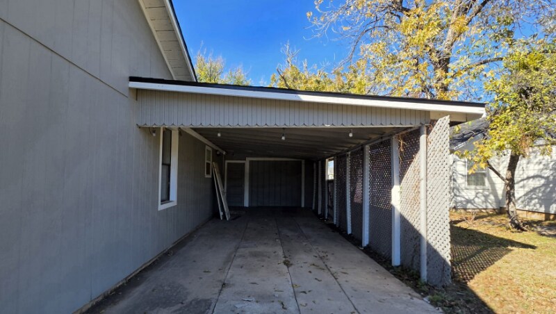 Building Photo - 108 W 27th St