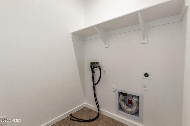 Building Photo - 4123 S 97th Dr