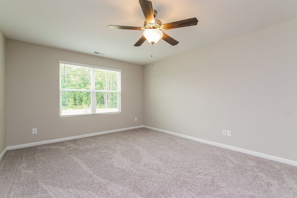 Building Photo - 544 Landing View Dr