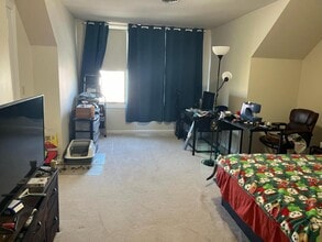 Building Photo - 21 Baltimore St