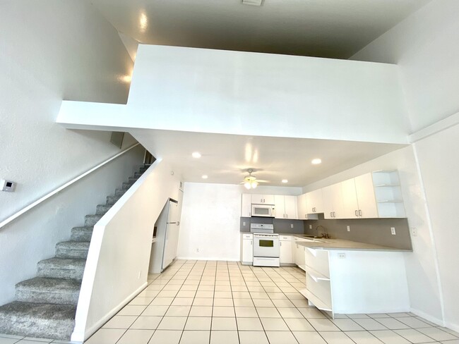 Building Photo - 13960 Folkestone Cir