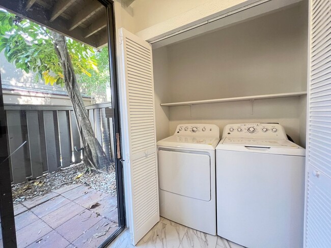 Building Photo - Perfect Home waiting for you!