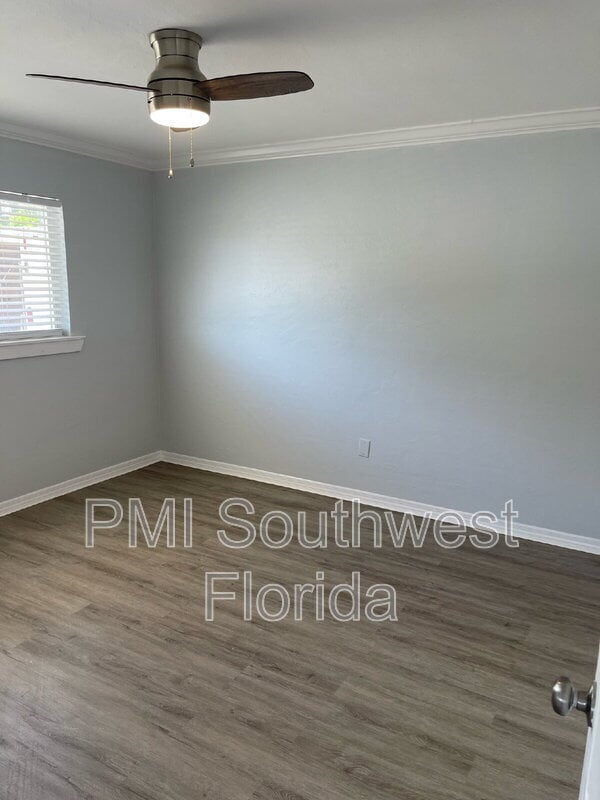 Building Photo - 6367 Gateway Ave