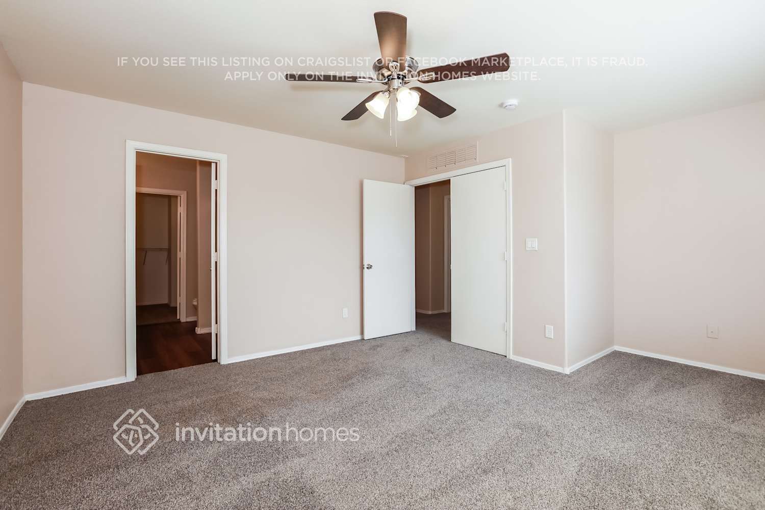 Building Photo - 10820 E Arcadia Ave