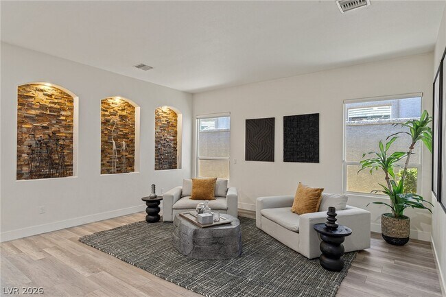 Building Photo - 9421 Queen Charlotte Dr