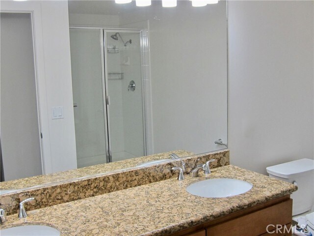 Building Photo - 411 W Seaside Way