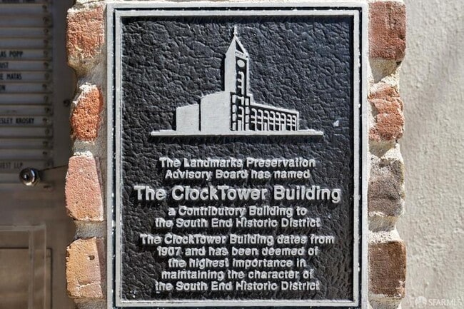 Building Photo - 461 2nd St