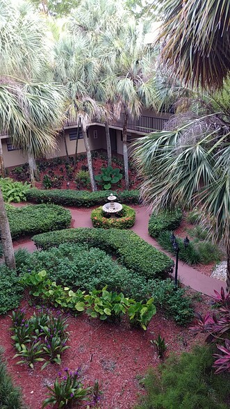 Primary Photo - 10855 SW 112th Ave