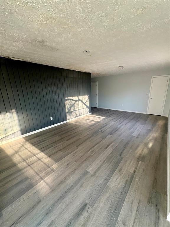 Building Photo - 5401 Hansel Ave