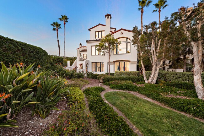 Building Photo - 84 Sidney Bay Dr