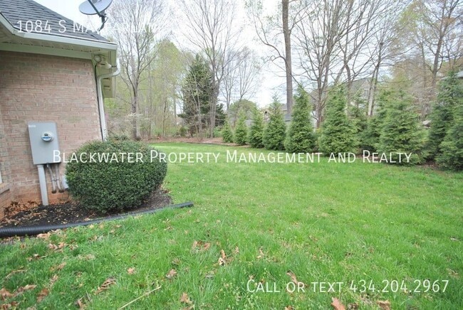 Building Photo - Beautiful Home in Lake Vista