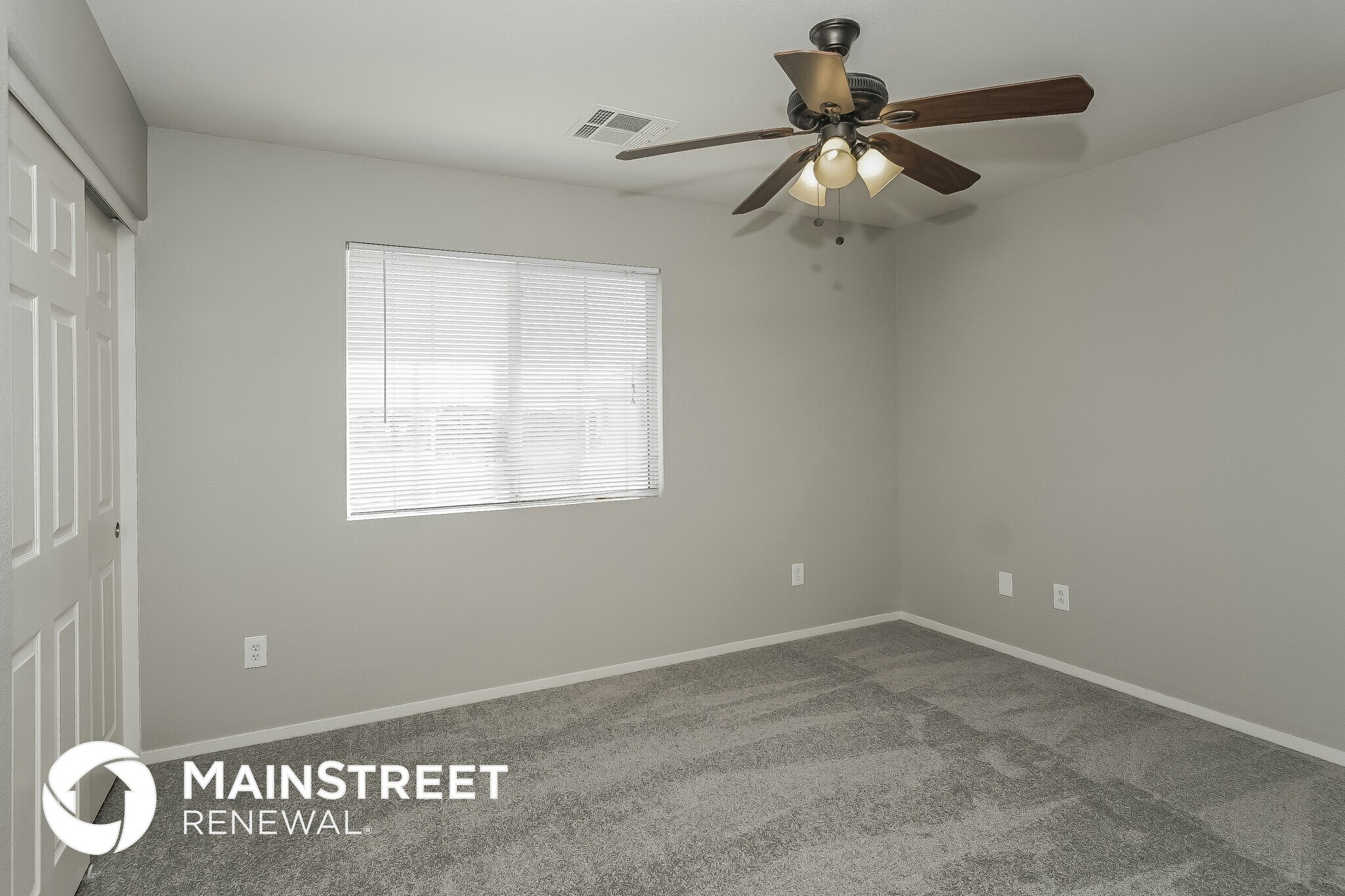 Building Photo - 1154 Shades End Ave