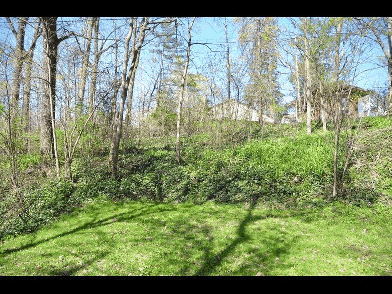 Building Photo - 408 Montgomery Ave
