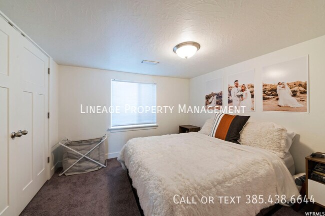 Building Photo - 126 W 570 N