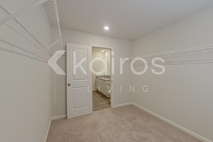 Building Photo - 125 Highpoint Ct
