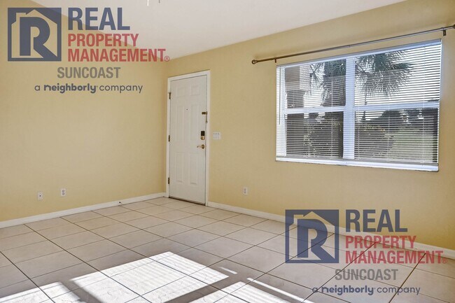 Building Photo - 230 Rotonda Blvd W
