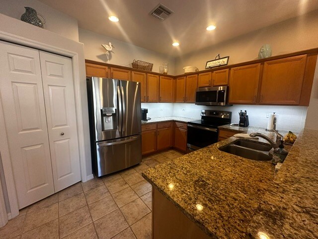 Building Photo - 17006 Middlebrook Ct