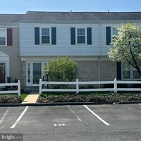 Building Photo - 1818 Carlton Dr