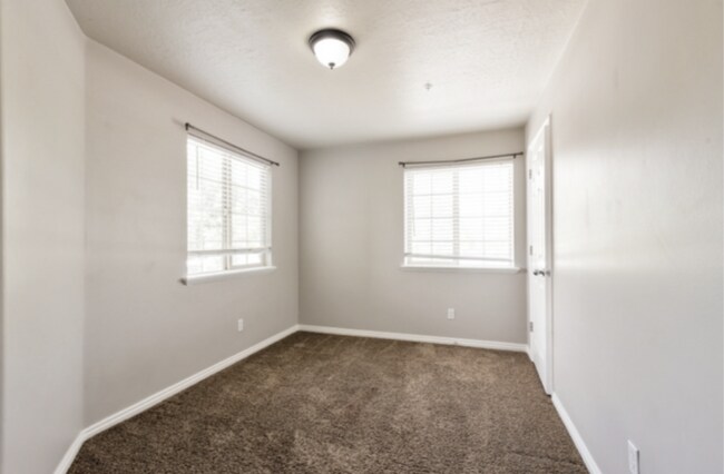 Building Photo - 1219 S 1850 W
