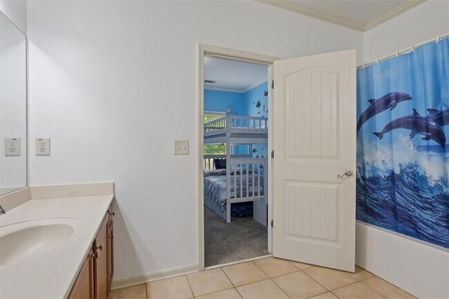 Building Photo - 265 Lily Cove Dr