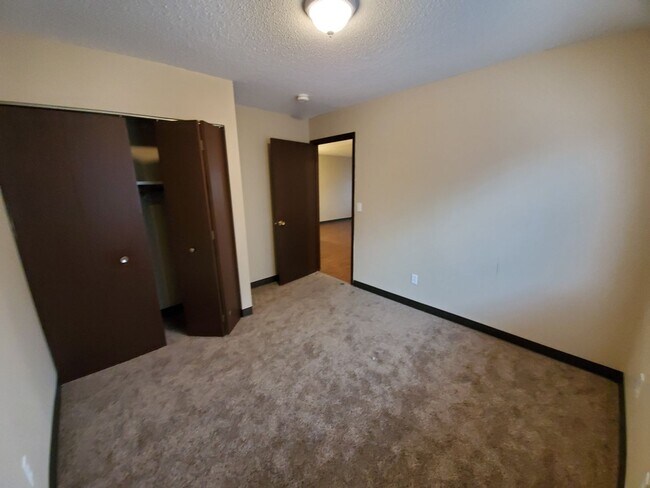 Building Photo - 1108-1110 East McKinley Avenue