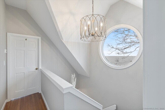 Building Photo - 146 Chittenden Field Ln