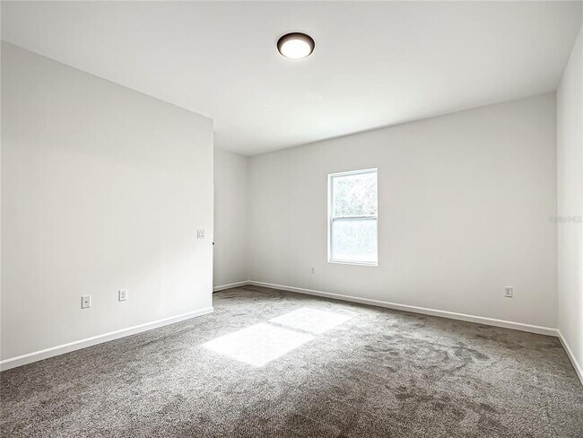 Building Photo - 8070 SW 131st Ln