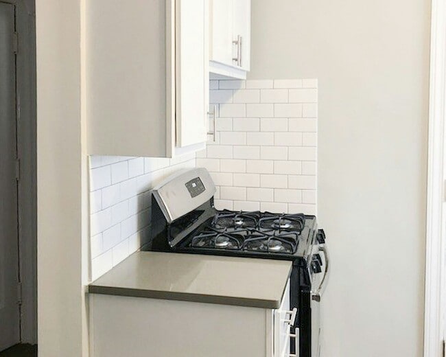 Building Photo - 5057 N Damen Ave