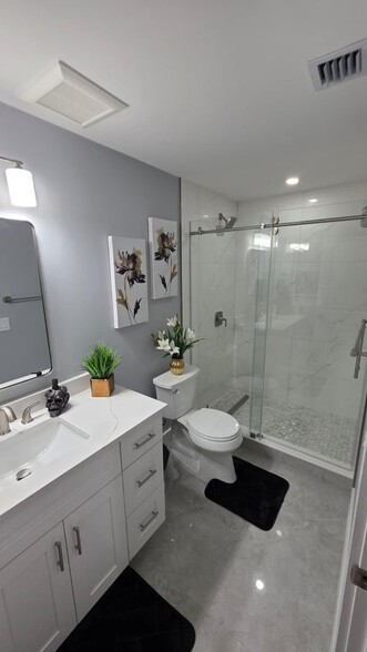 Building Photo - 131 Puffin Ct