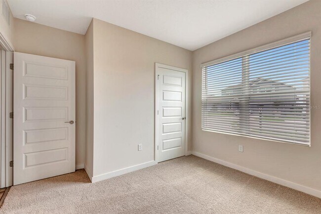 Building Photo - 18303 Wheathouse Pl