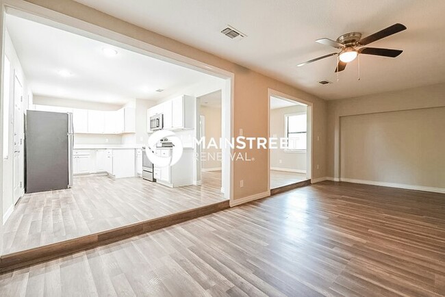 Building Photo - 2403 El Capitan Dr