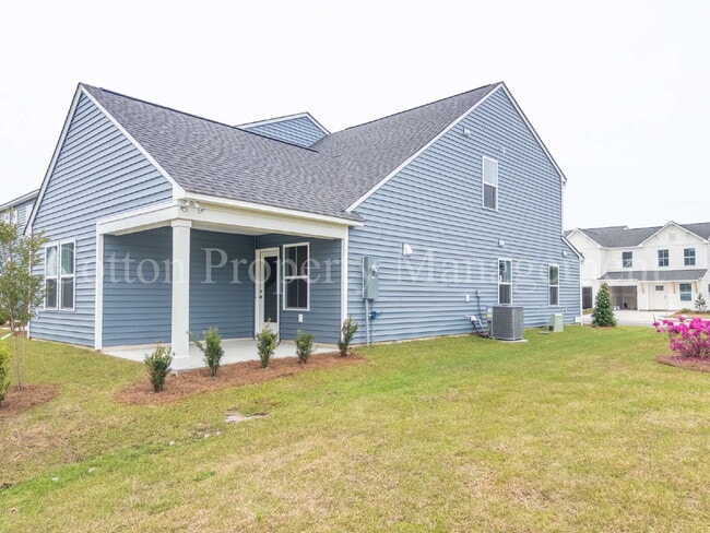 Building Photo - 29 W Pioneer Wy