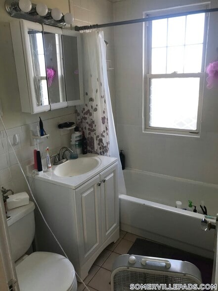 Building Photo - 155 Summer St