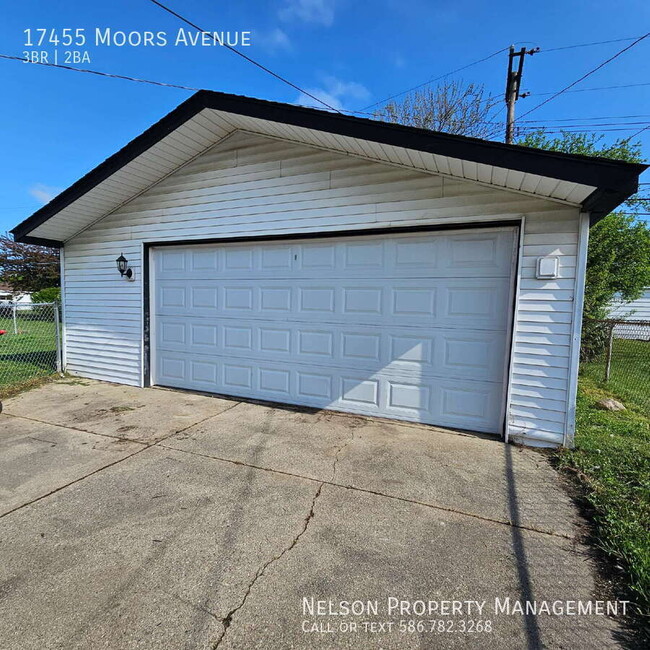 Building Photo - 17455 Moors Ave