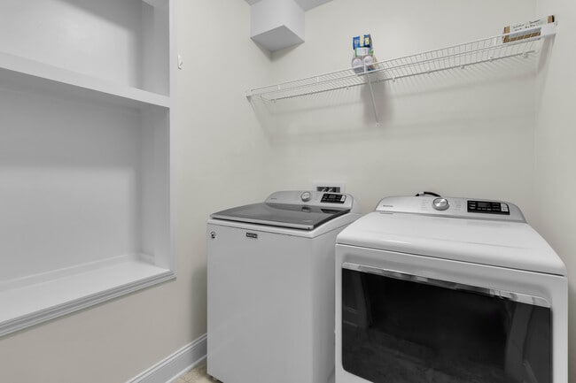 Building Photo - 213 Church Hill Ct