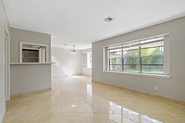 Building Photo - 1522 Baggett Ln
