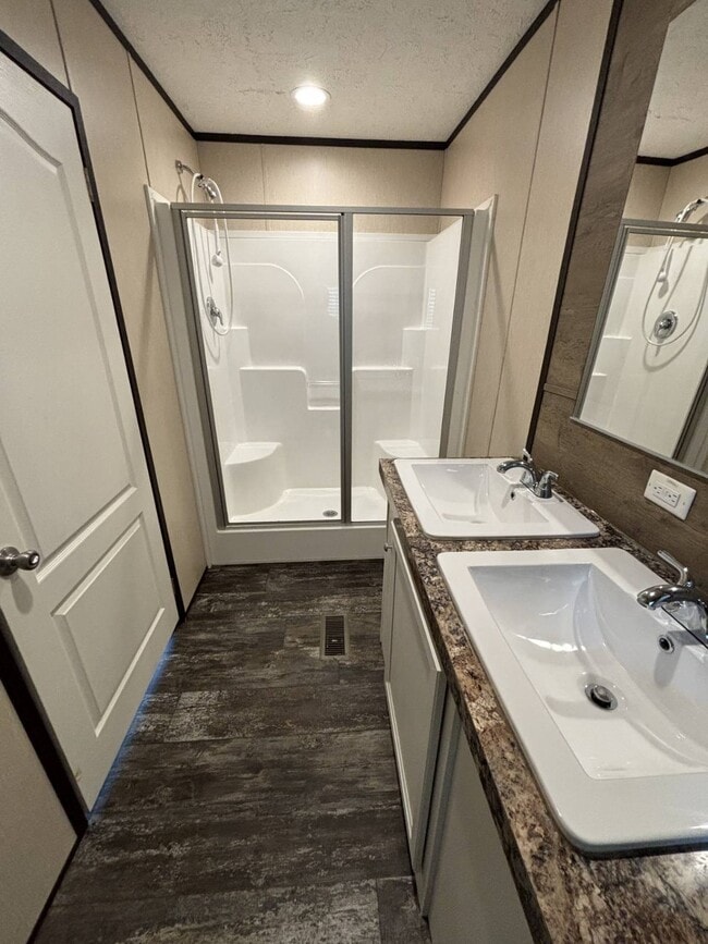 Building Photo - 1325 Wilson Rd