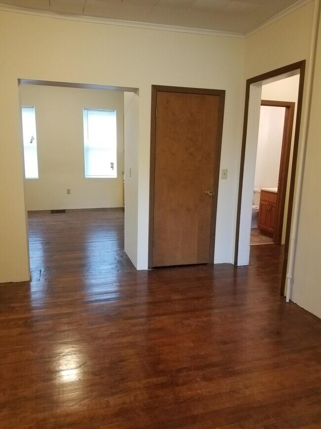 729 LeClaire St 729 LeClaire St Davenport IA 52803 Apartment Finder