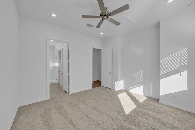 Building Photo - 3244 Loam Ln