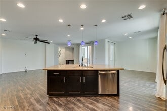 Building Photo - 8039 Kemblefield Ave