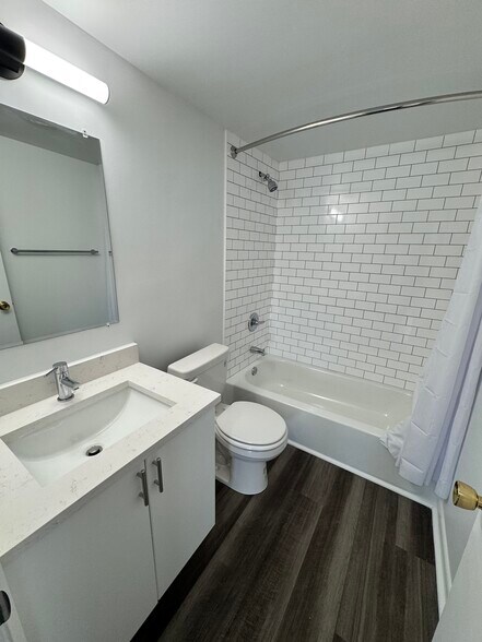 Building Photo - 30 Hill Rd