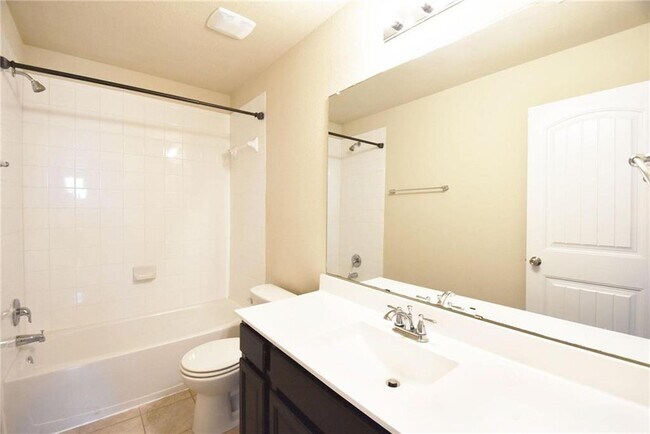 Building Photo - 1424 Brooks Way