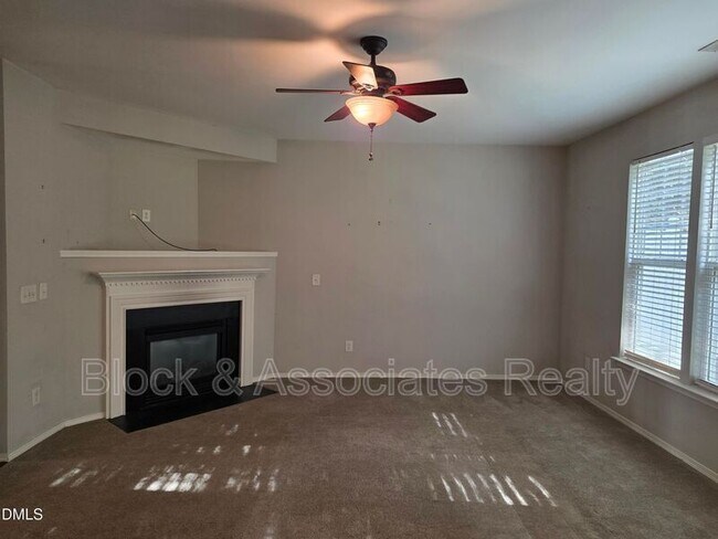 Building Photo - 8208 Stone Cellar Dr