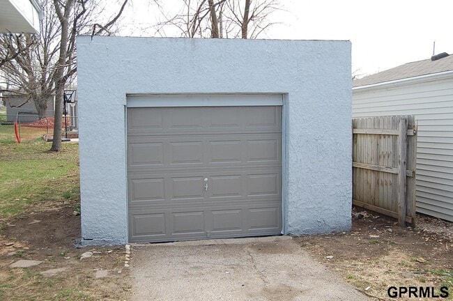 Building Photo - 3115 Jefferson St