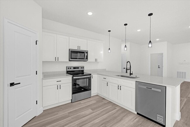 Building Photo - 15101 SW 51st Terrace